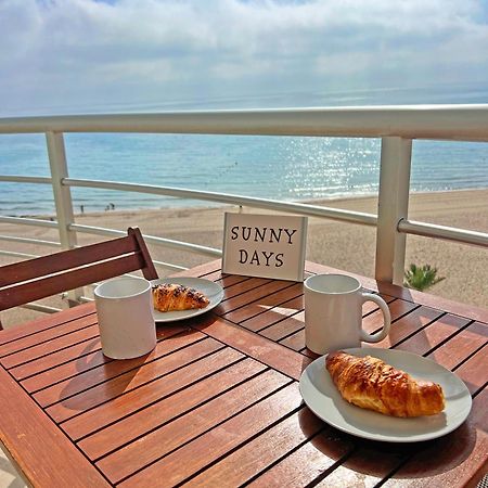 Atico Frente Al Mar 2 Terrazas Barbacoa Y Parking Sujeto A Disponibilidad Leilighet El Campello Eksteriør bilde