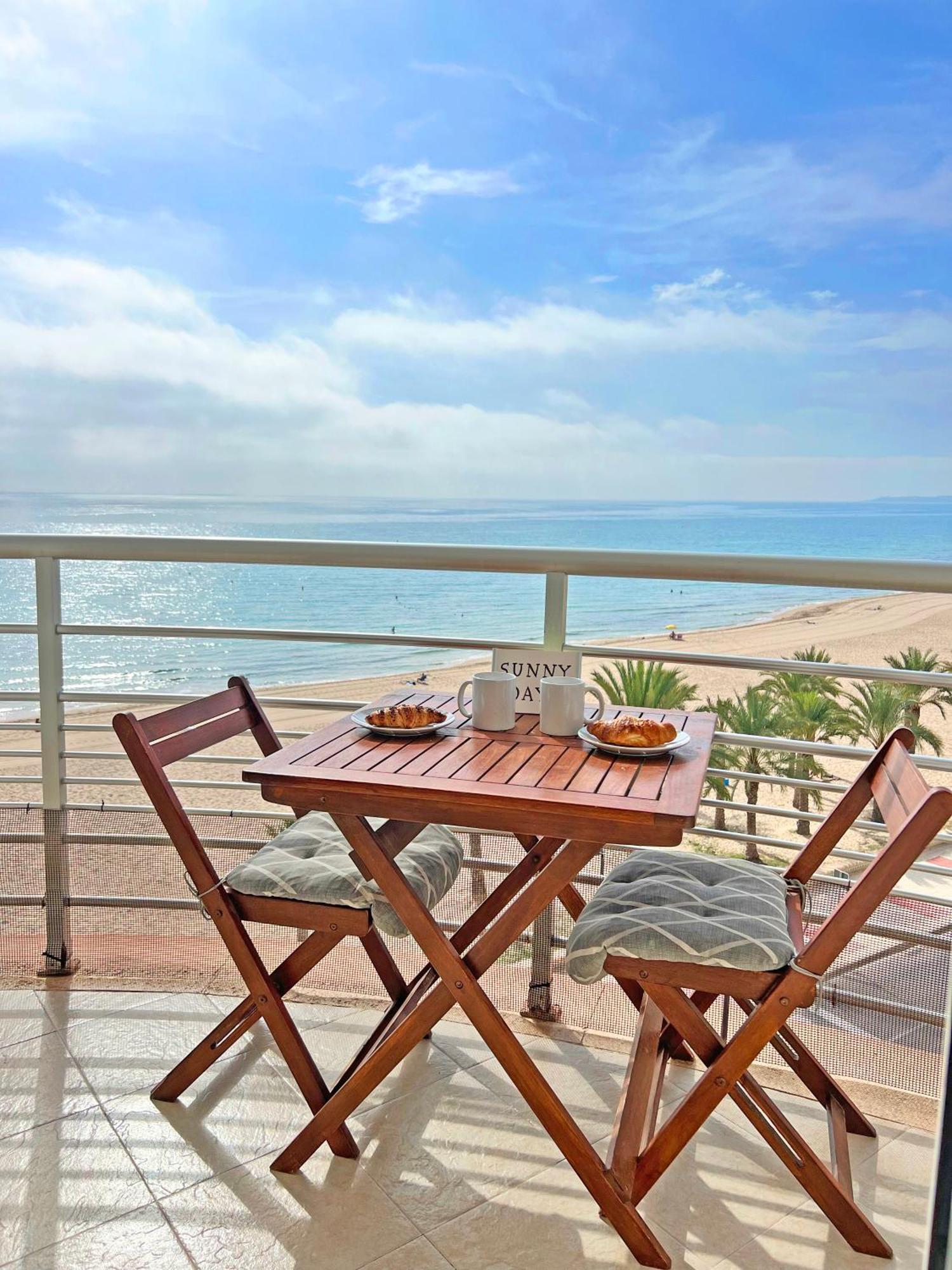 Atico Frente Al Mar 2 Terrazas Barbacoa Y Parking Sujeto A Disponibilidad Leilighet El Campello Eksteriør bilde